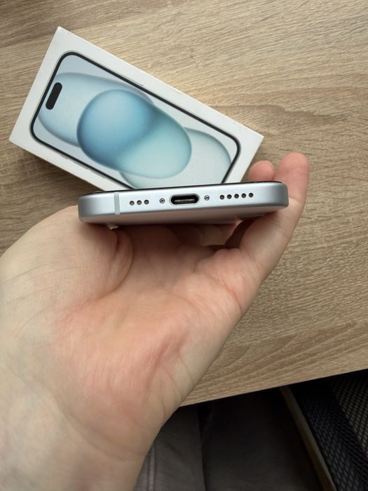 iPhone 15, 128 гб