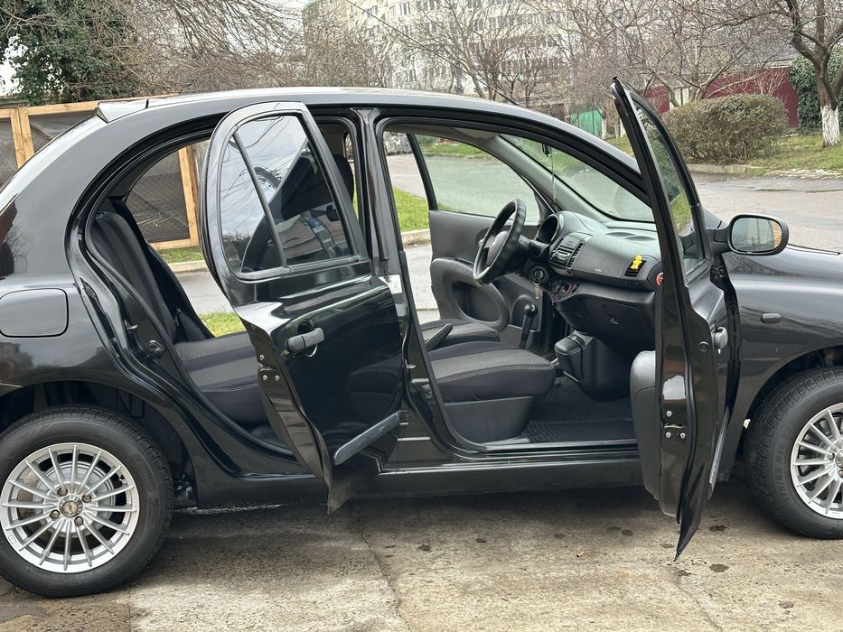 Продам Nissan Micra  2007 г/automat/black edition в хорошем состояний!