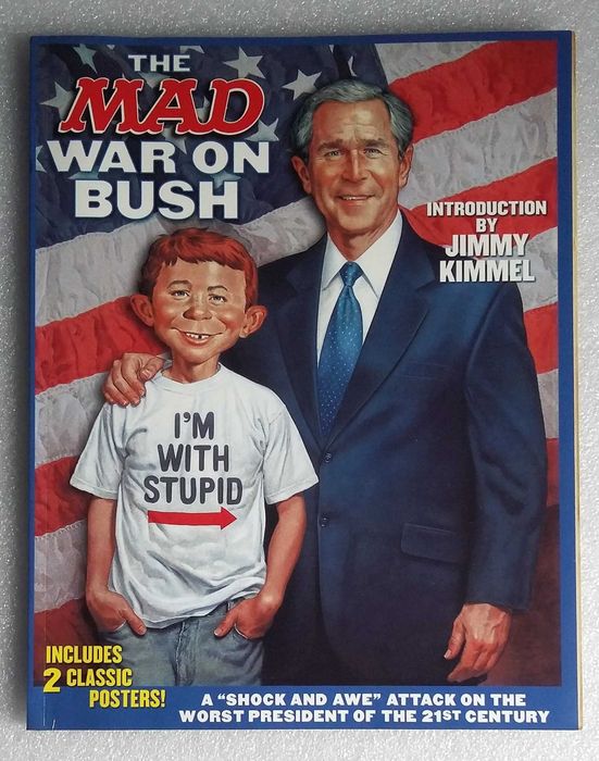 Revista The Mad War on Bush com 2 posters