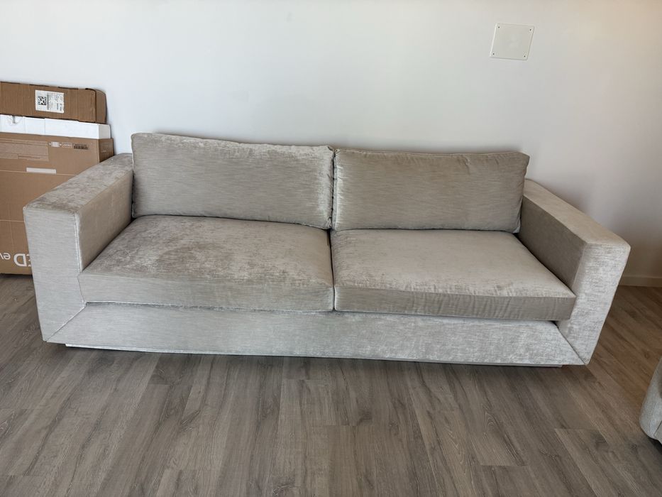 Sofa novo perola