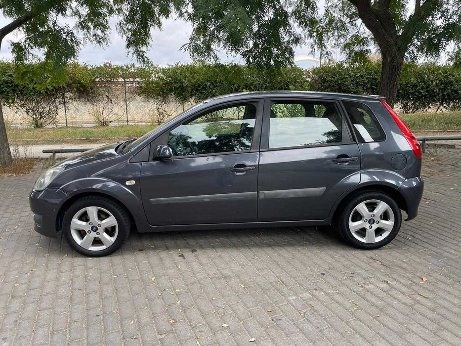 Ford Fiesta 1.4 TDCI super econômico