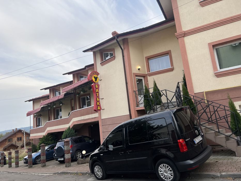 Готель «У Батька» новенькі двокімнатні номери класу люкс Світло 24/7