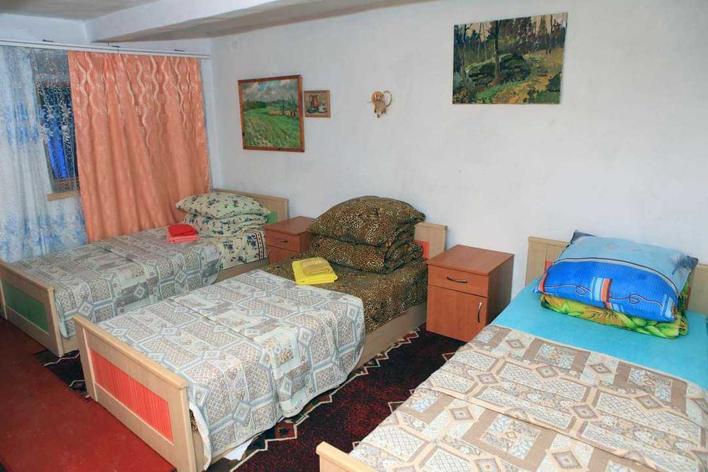 (7) Продаж готельного комплексу в Буші (1143)