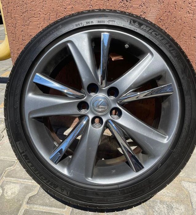 Оригинальные диски R18 Lexus