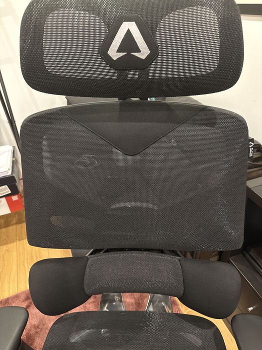 Cadeira Ergonómica Alpha Gamer Astrid Preta com 12 meses