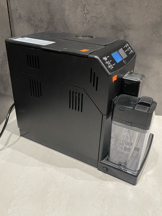 Кавомашина Philips TYPE EP3550! N3279