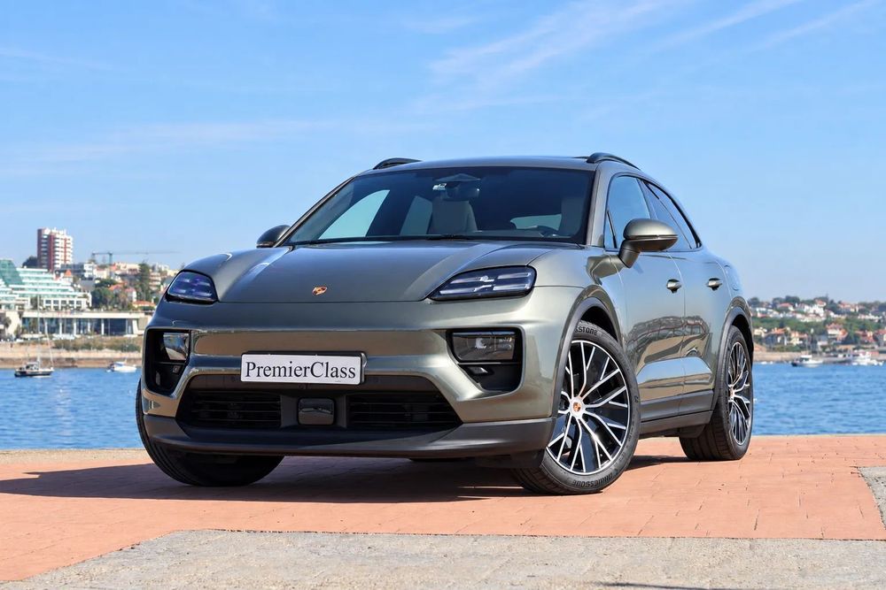 Porsche Macan Electric 4 foto 2