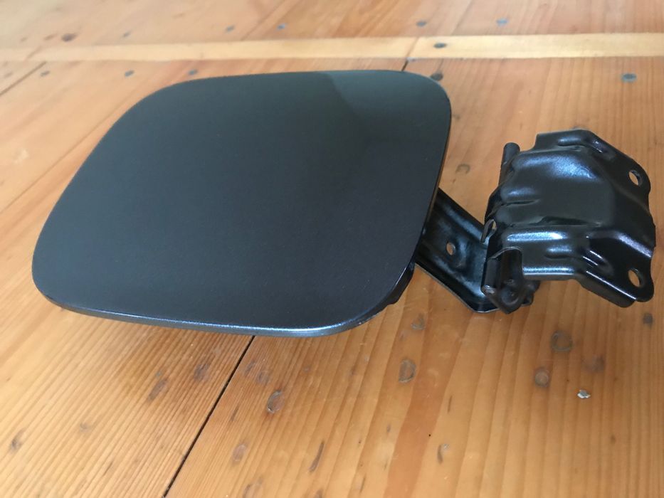 TOYOTA HIGHLANDER 2020-2024 горловина бензобака лючок(кришка)