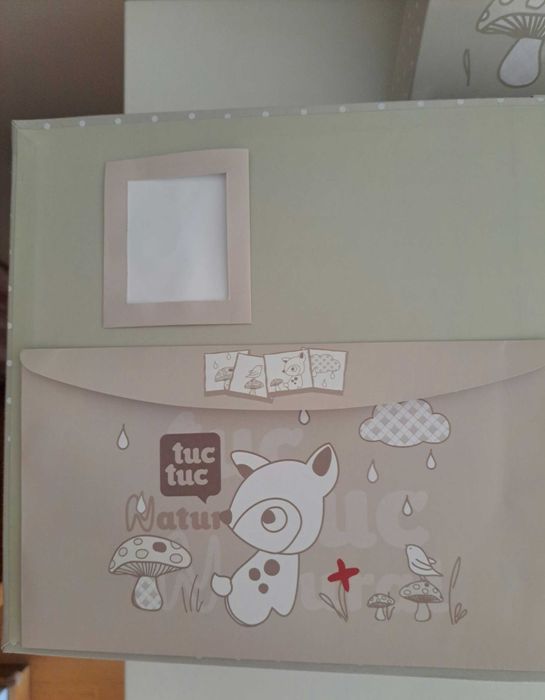 Caixa para recordações do Bebé