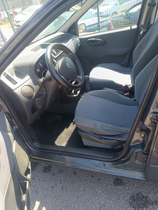 Fiat Punto 1.2 gasolina