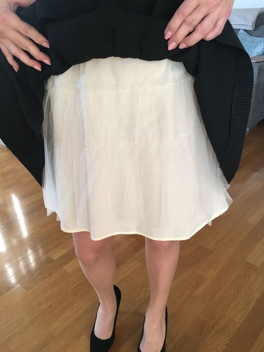 Sukienka marki SIMPLE