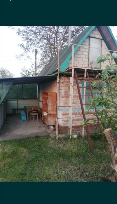 Дача з цегляним будинким кооператив Озон