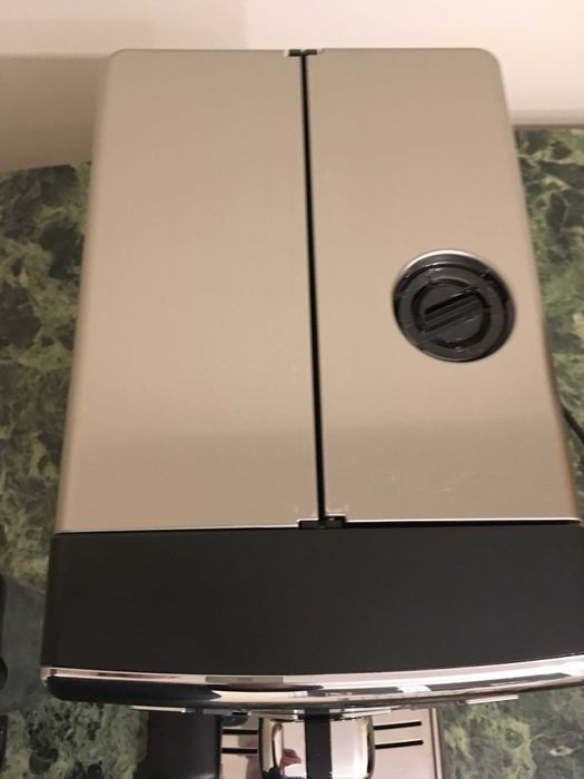 Ekspress Saeco PicoBaristo hd8927