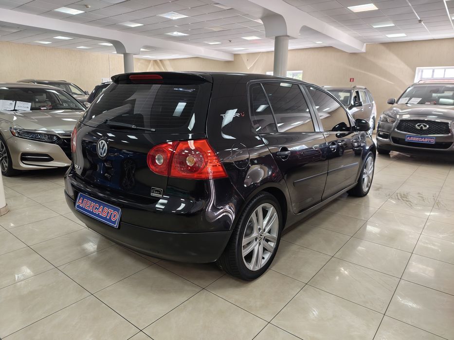 Volkswagen Golf V 1.4і 16V 5МКПП 2004 р.в. (75 к.с.)