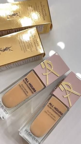 Yves Saint Laurent All Hours Glow Foundation