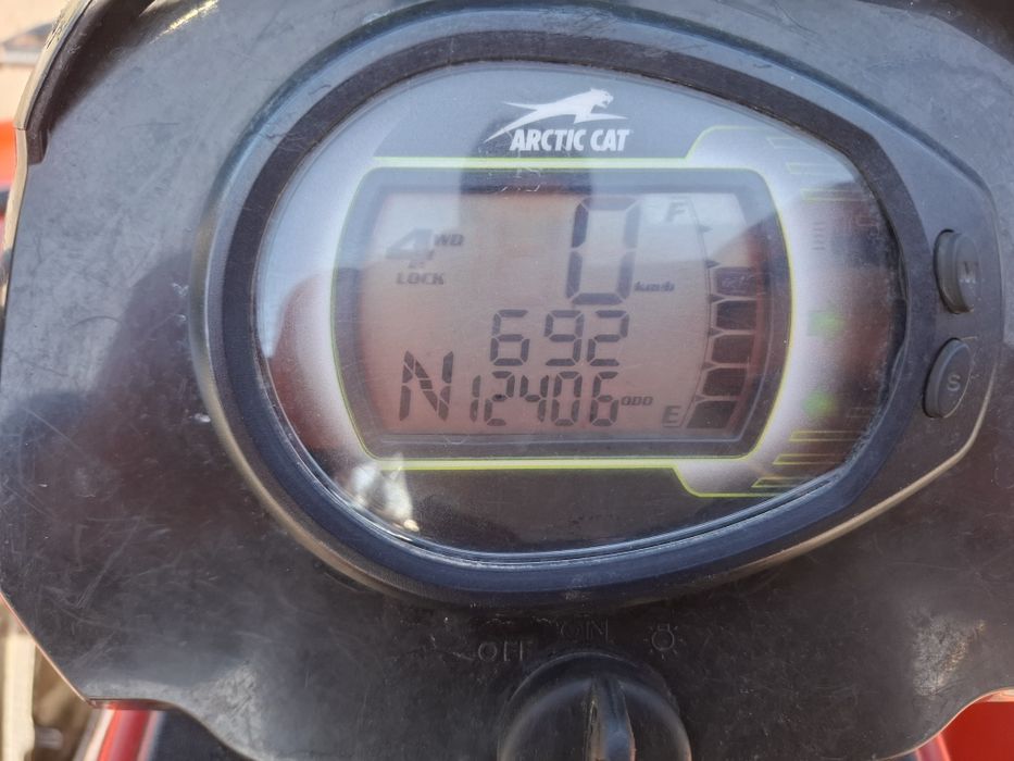 Arctic Cat 700 EFI zarejestrowany 4x4