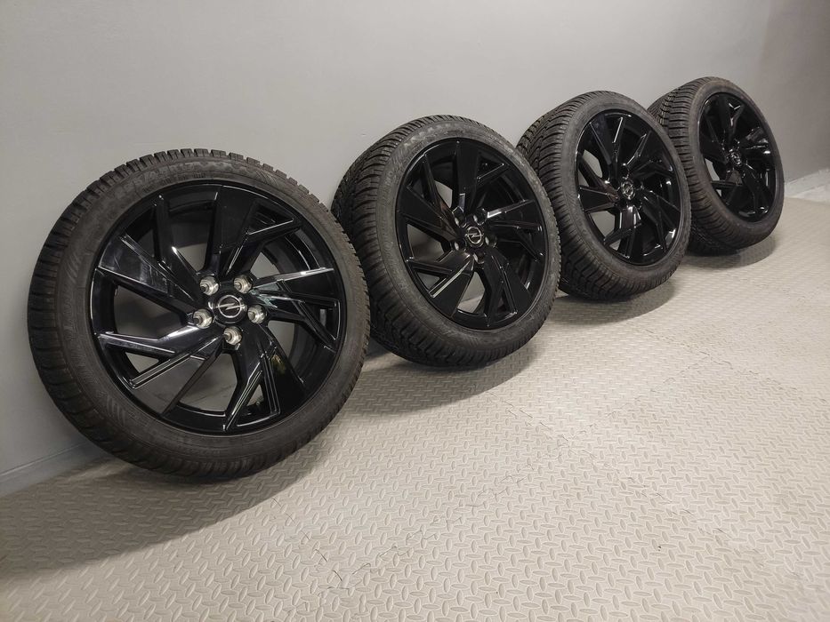 Koła aluminiowe 17 Opel Astra L 5x108 Dunlop 225/45R17, Zimowe, NOWE
