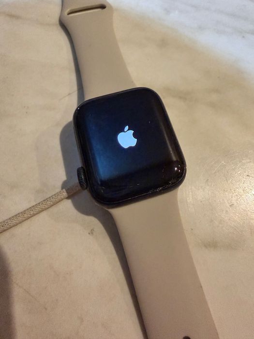 Apple Watch SE 40mm