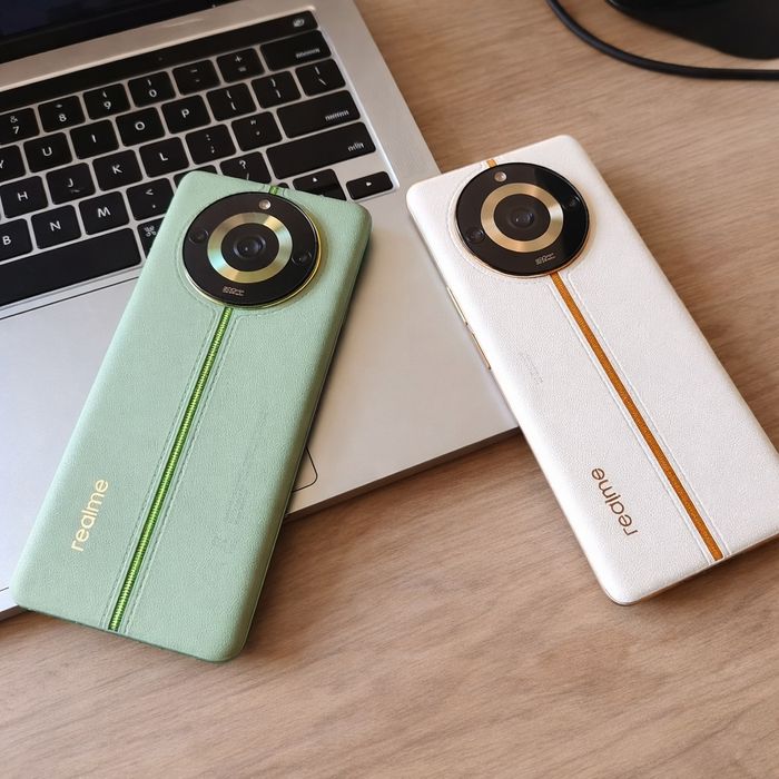 Realme 11 Pro+ biurowe (9-17) „pół etatu” 5G  12/512GB (200 Mpix / 4K )  2 kolory