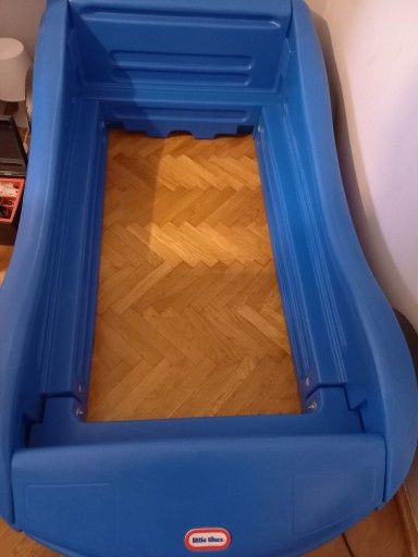 Lozko samochód little tikes