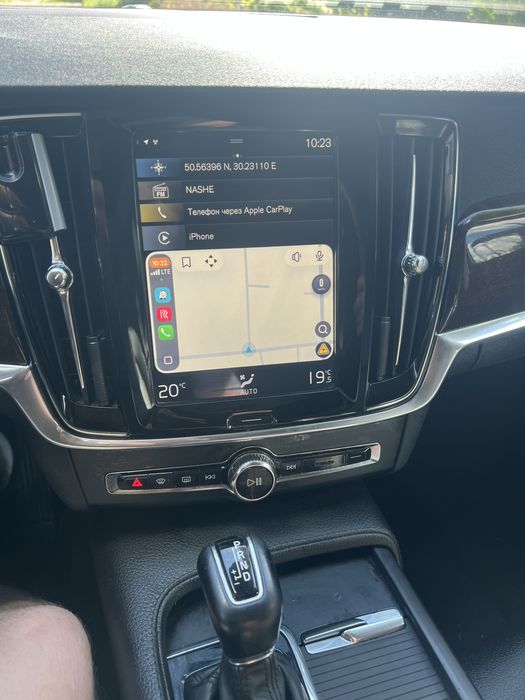 Продам Volvo s90