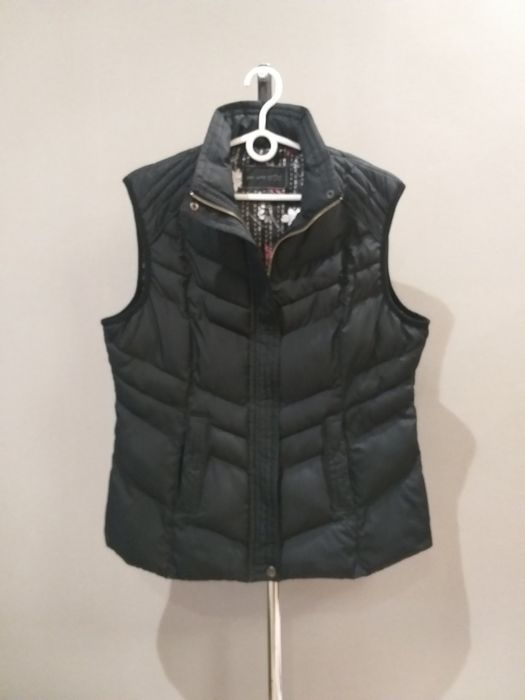 Жилетка женская ,размер М