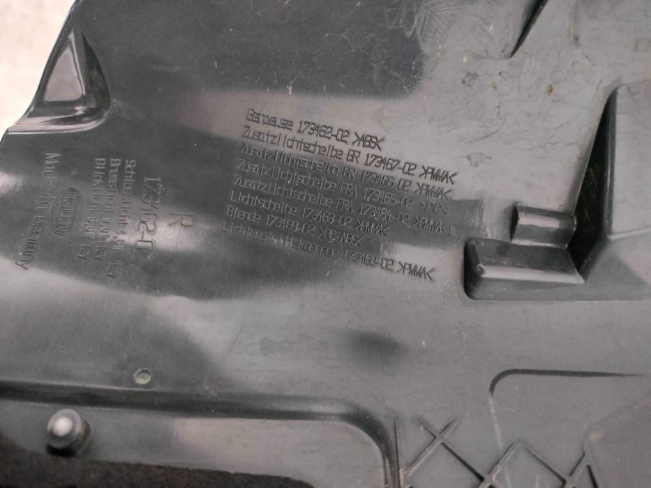 Ліхтар задній F10