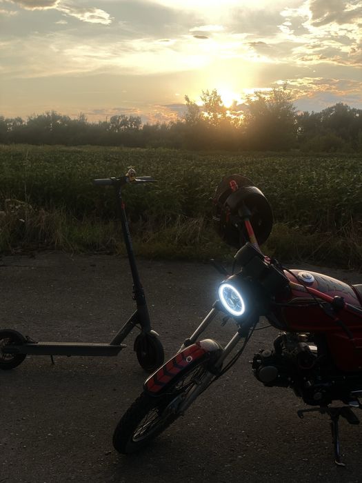 Продам електросамокат Koogo m365 pro