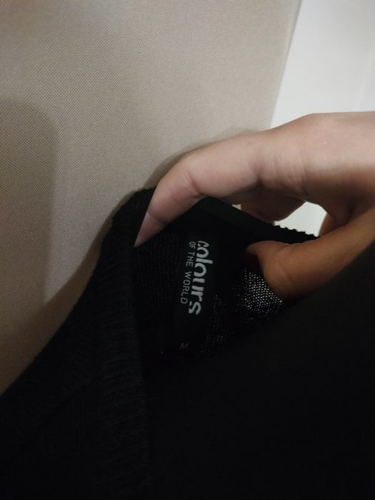 Czarny klasyczny sweter sweterek kardigan z guzikami M