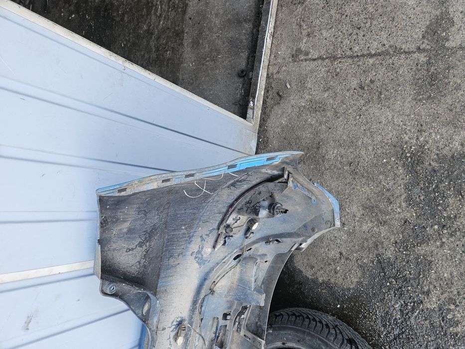 Zderzak tyl Ford Fiesta MK7 lift 4PDC kolor ZC