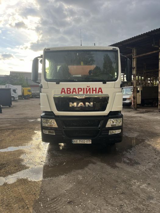 Заказ илососа ассенизатора откачать сливную яму туалет прочистка труб жбо