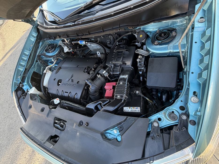 Продам Mitsubishi ASX 2.0 Полный Привод