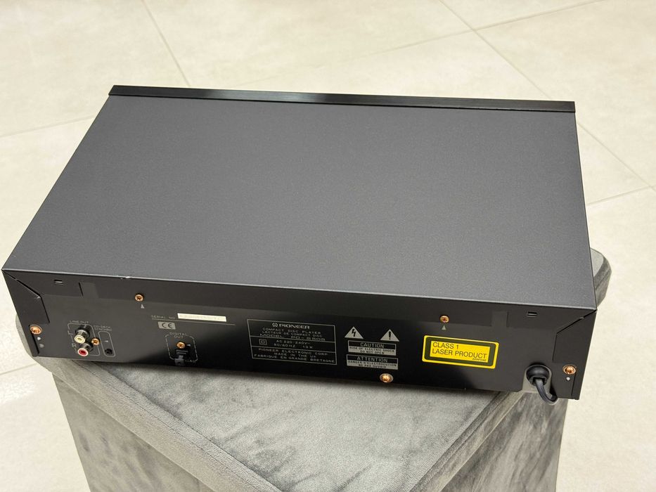 CD - проигрыватель / програвач Pioneer PD-S 505