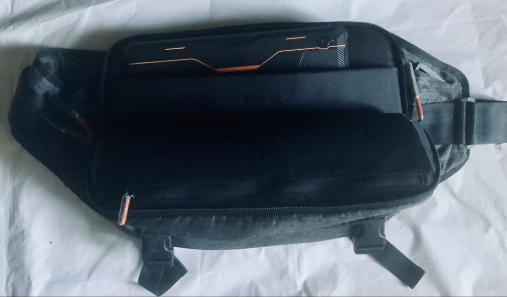 Мужская сумка-слинг Incase Reform Collection Sling Pack Heather Black