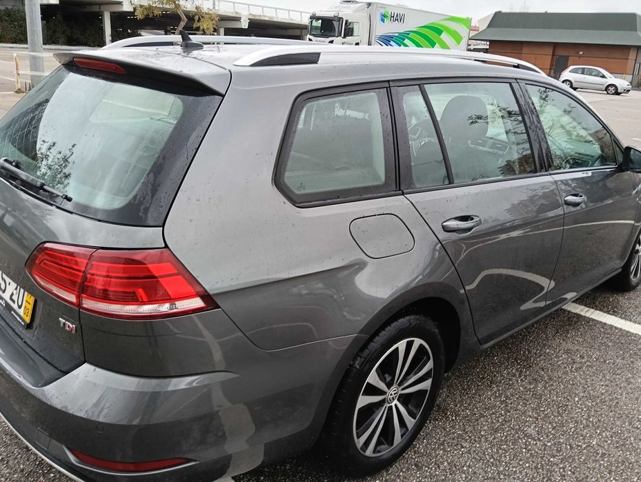 VW Golf 7 TDI Confortline  ano 2017