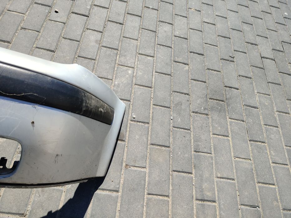 Zderzak przód przedni volkswagen golf 4 lb7z