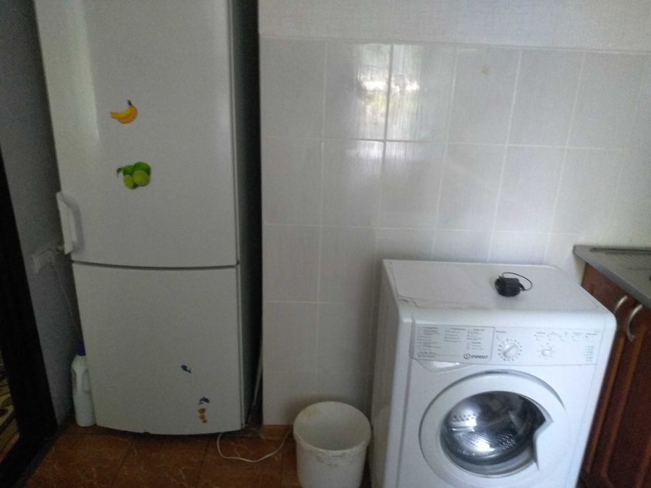 2 кімнатна на Келецькій