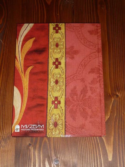 ORNATY (PAPIESKIE) - książka - Jan Paweł II, Benedykt XVI, Franciszek