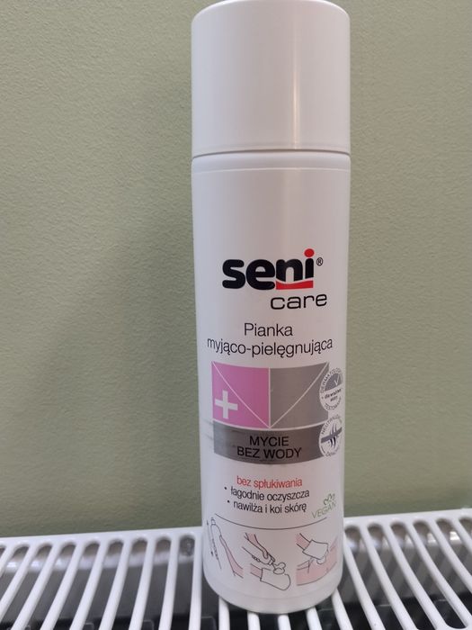Seni Care pianka myjąco-pielęgnująca 500 ml bez wody dla leżących Sinodor