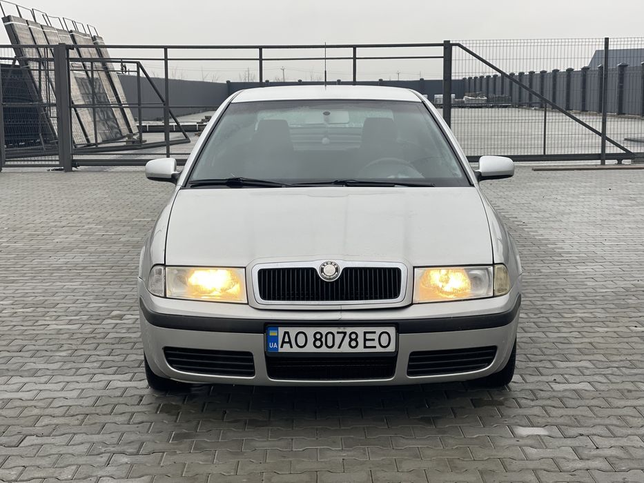 Шкода Октавія Тур