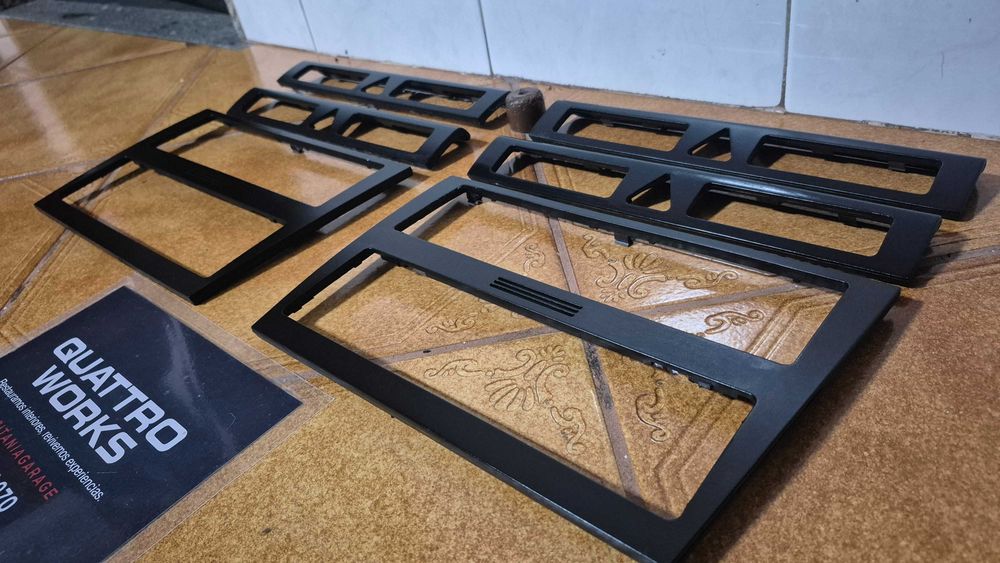 Molduras Originais Pretas Consola Audi A4 B5 8D Facelift 1999 a 2001