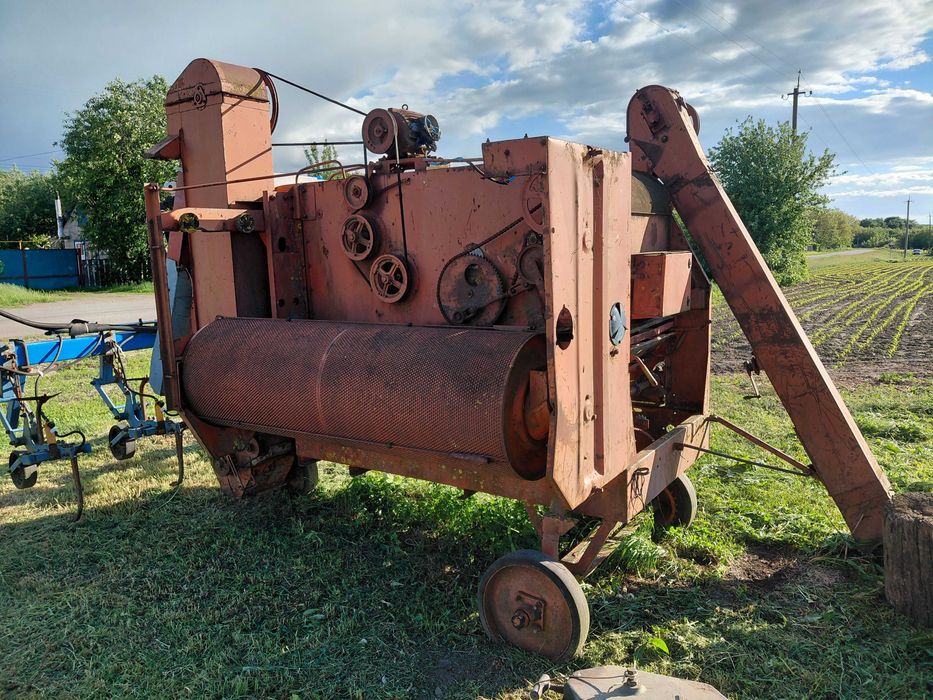 Продам зерноочисну машину СМ-4