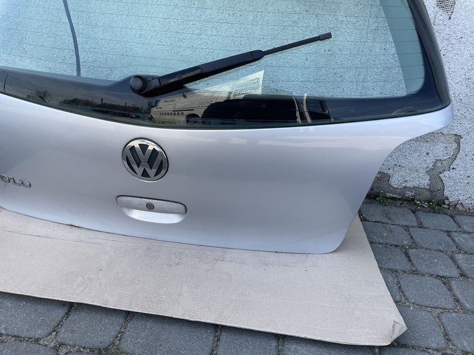 Klapa tył vw polo 9n LA7W
