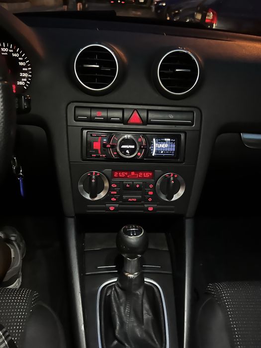 Ауді а3 2007. 1,6 бензин