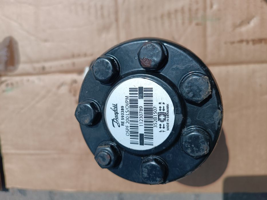 Orbitrol układu kierowniczego Danfoss nr części 11230789