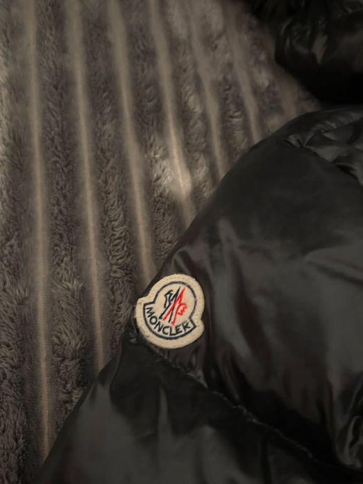 Kurtka zimowa Moncler z futrem s