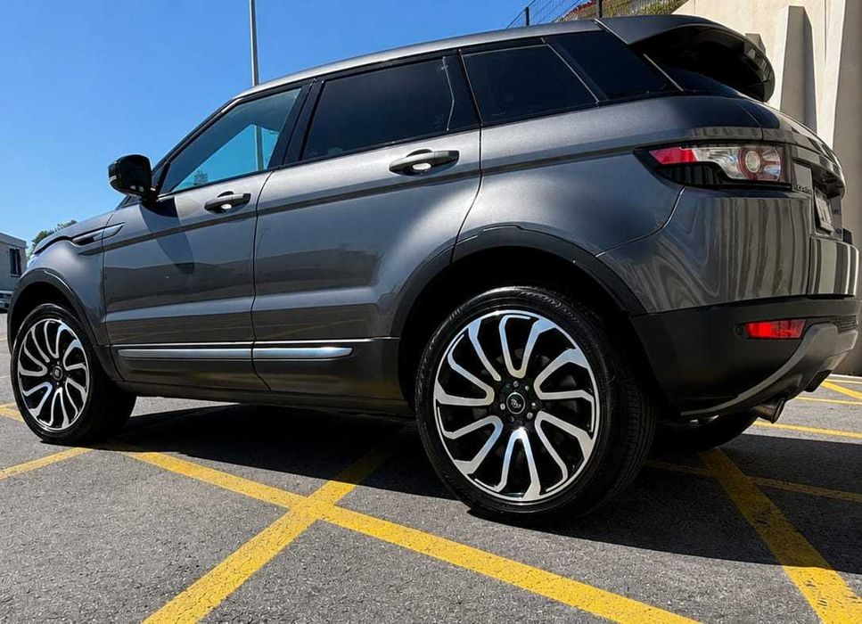 Range Rover Evoque 2.2