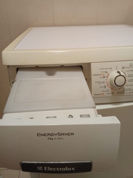 Maquina de secar roupa