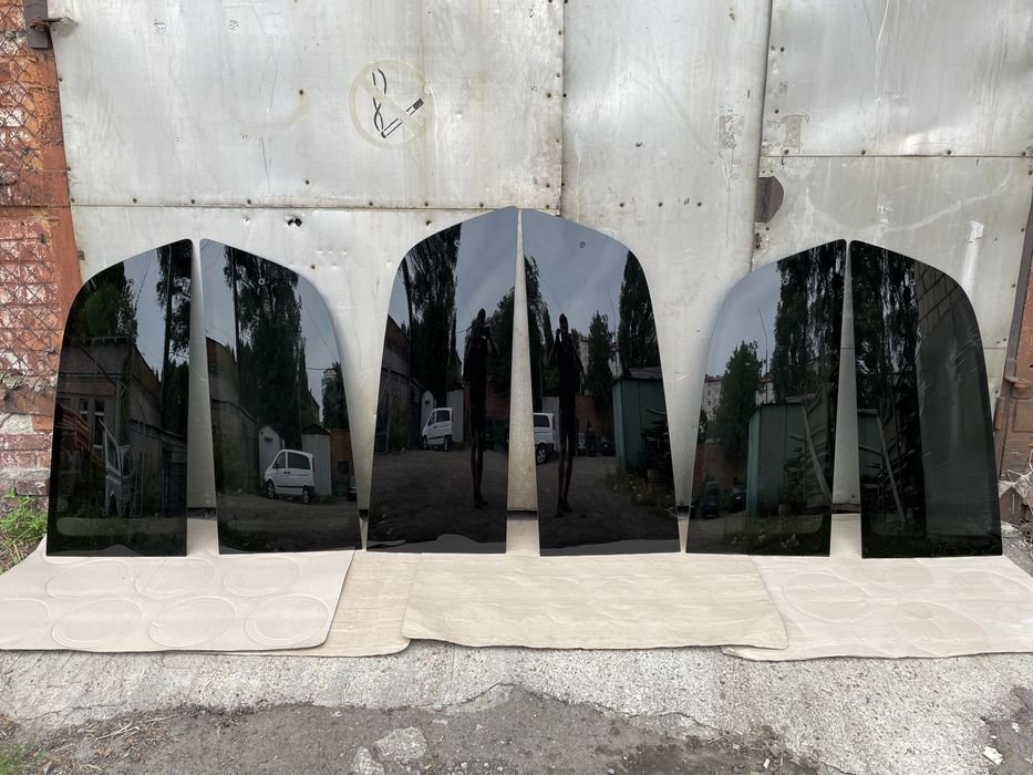 Стекло задние жабры на VITO-VIANO W 639