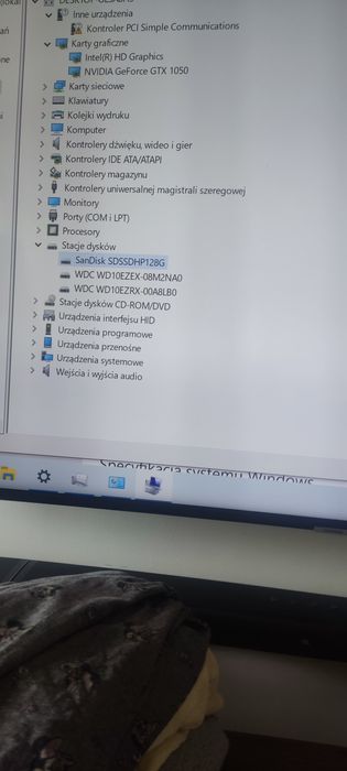 Sprzedam komputer Intel i3/8gb ram/gt1050/ssd